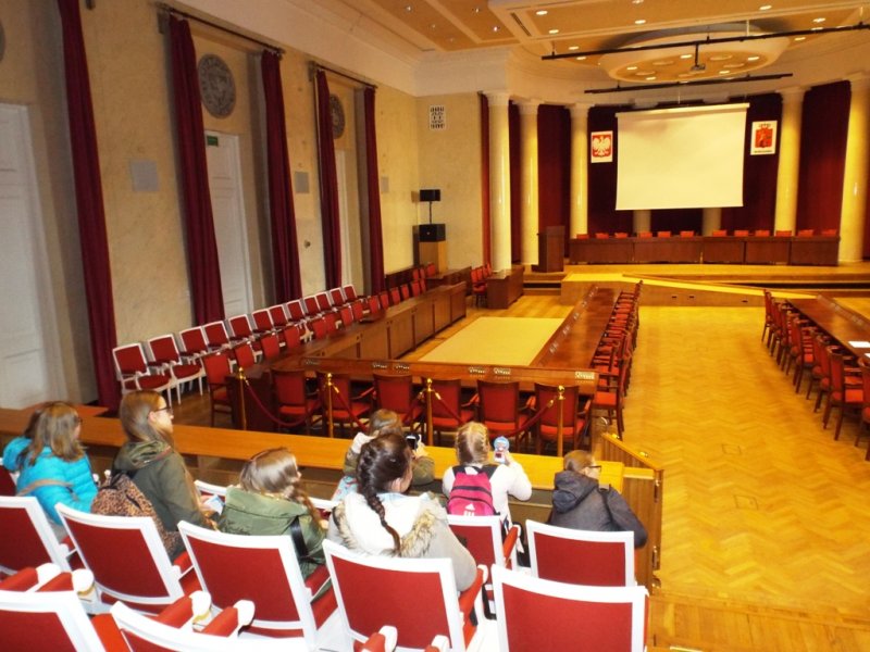 Wycieczka kl 4-6 do PKiN w Warszawie